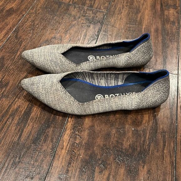 Rothys "The Point" Taupe Heather Grey Size 9 in GUC - Picture 1 of 6